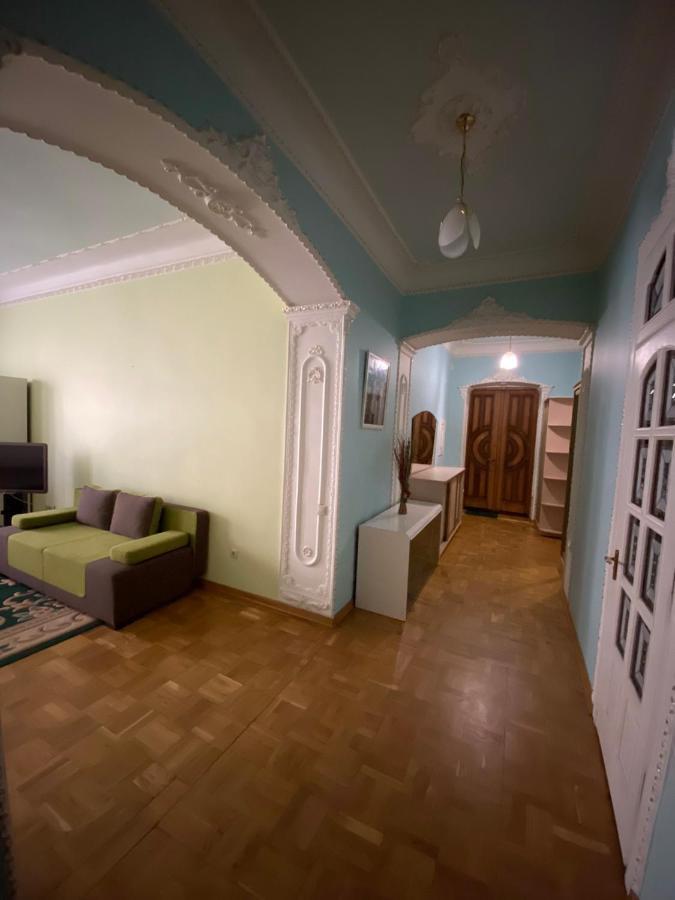 Do Lvova Central Apartments Eksteriør bilde